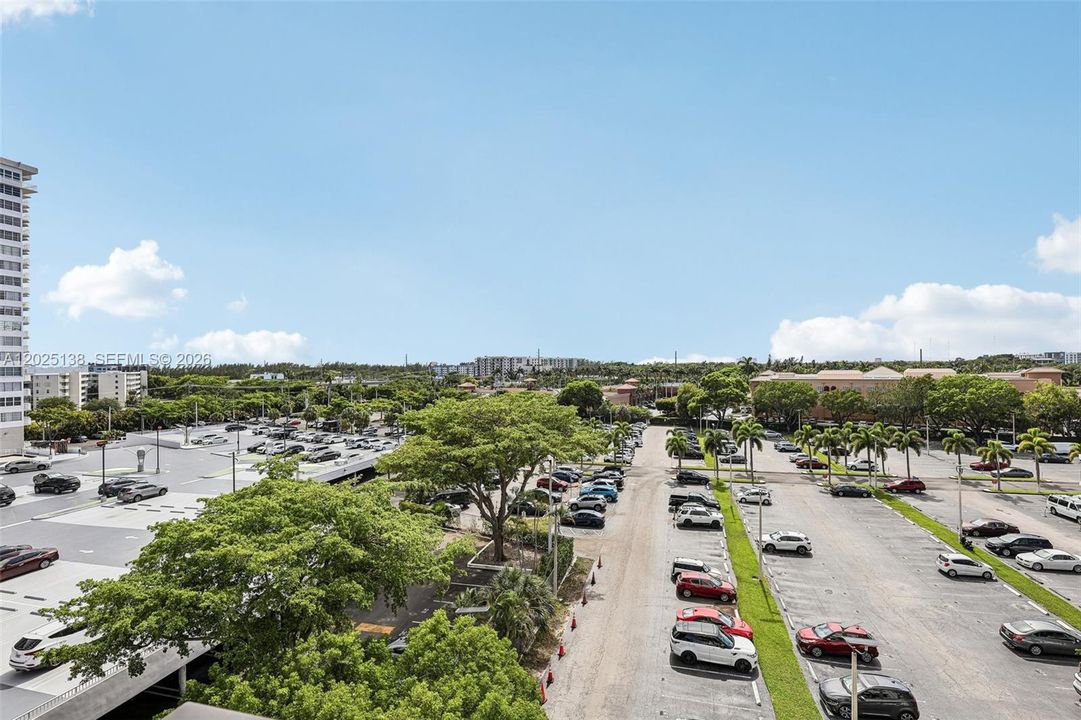 For Sale: $189,000 (2 beds, 2 baths, 1232 Square Feet)