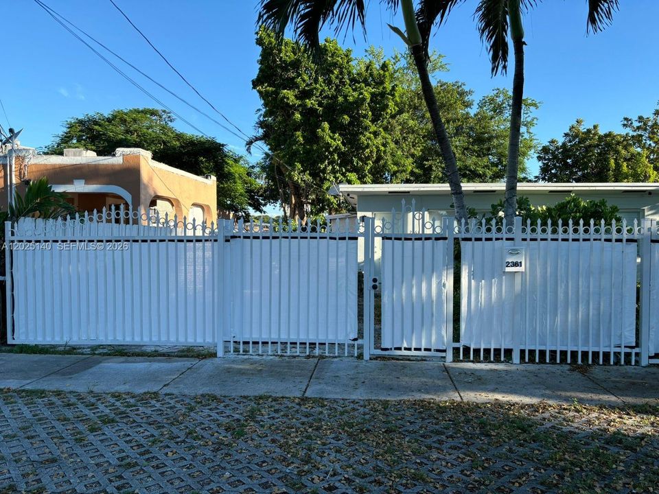 For Sale: $680,000 (0 beds, 0 baths, 1064 Square Feet)