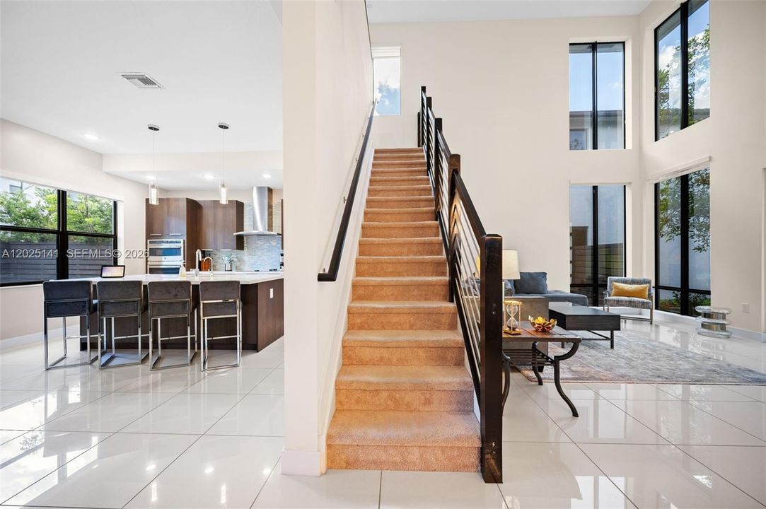 For Sale: $995,000 (4 beds, 3 baths, 2582 Square Feet)