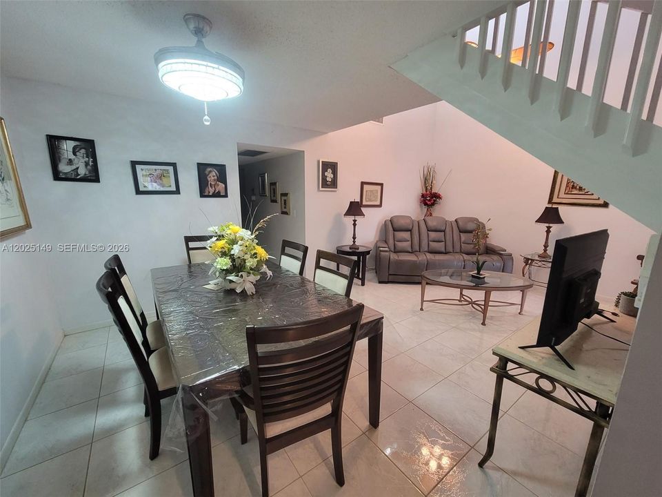 For Sale: $174,500 (2 beds, 2 baths, 1346 Square Feet)