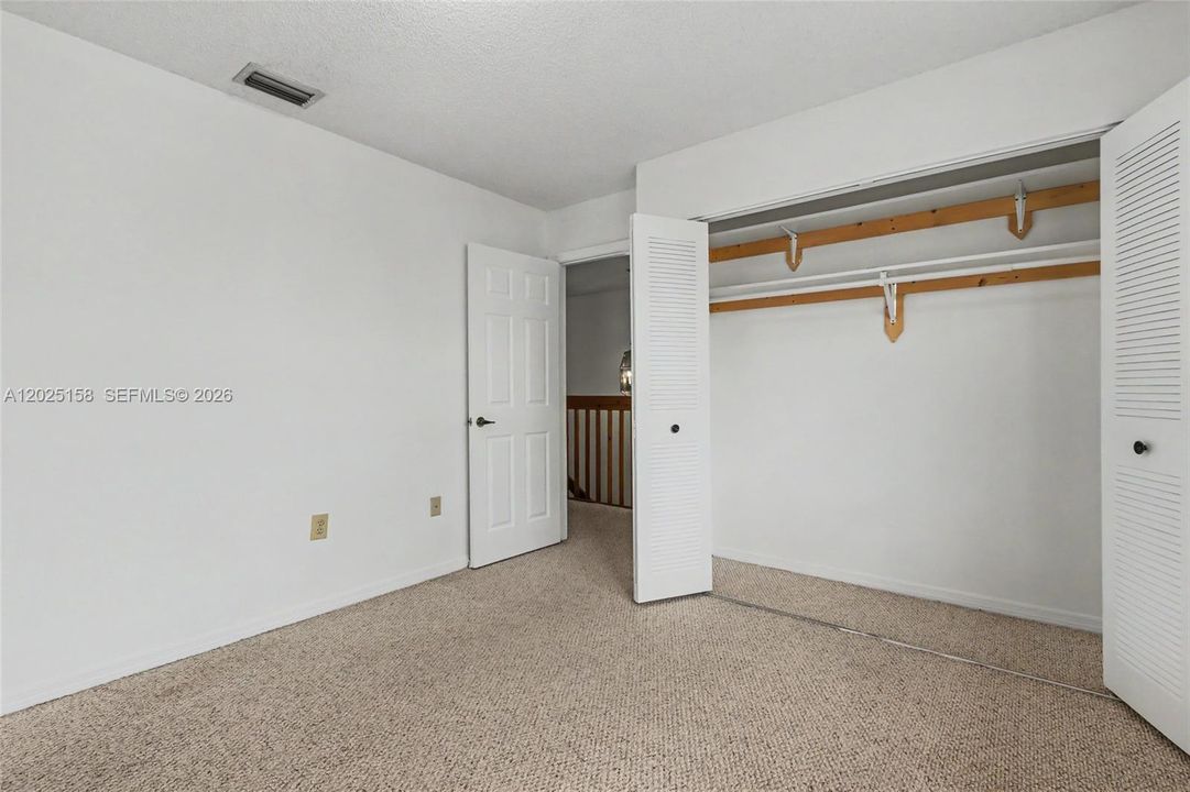 For Sale: $699,900 (4 beds, 2 baths, 2255 Square Feet)