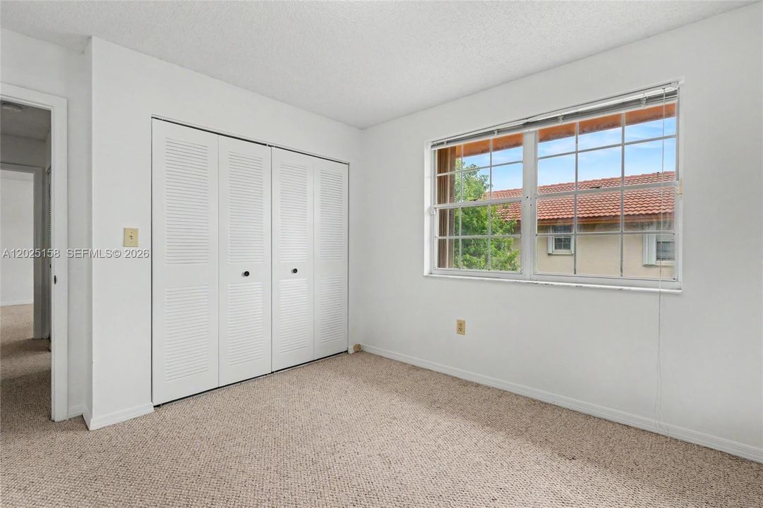 For Sale: $699,900 (4 beds, 2 baths, 2255 Square Feet)