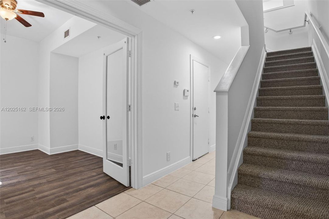 For Sale: $439,000 (3 beds, 2 baths, 1803 Square Feet)