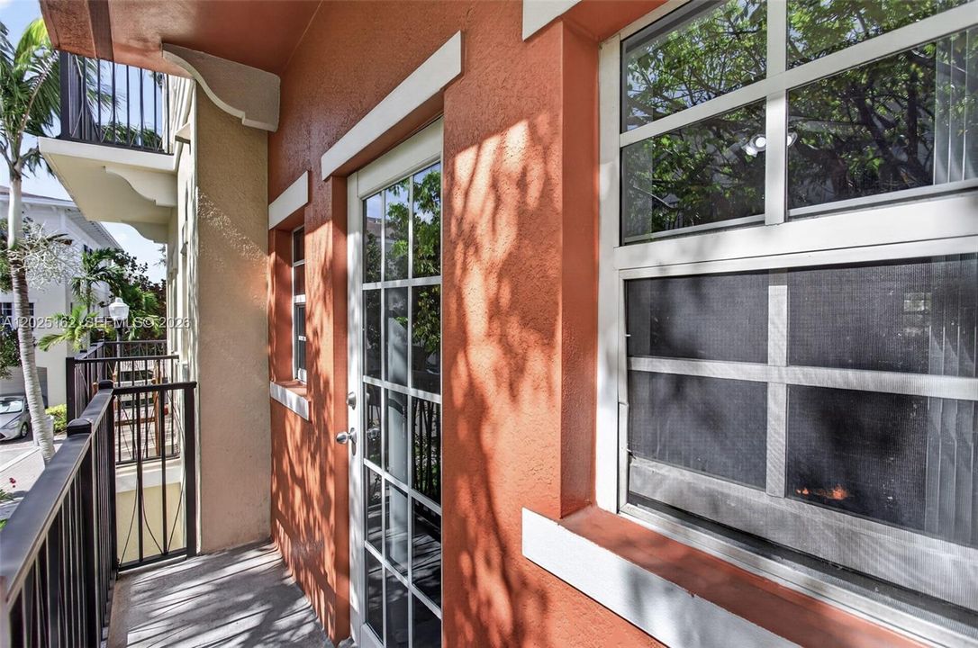 For Sale: $439,000 (3 beds, 2 baths, 1803 Square Feet)