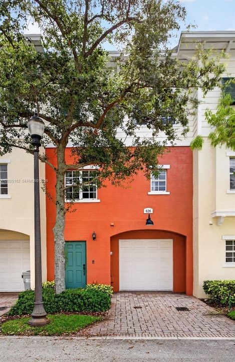 For Sale: $439,000 (3 beds, 2 baths, 1803 Square Feet)
