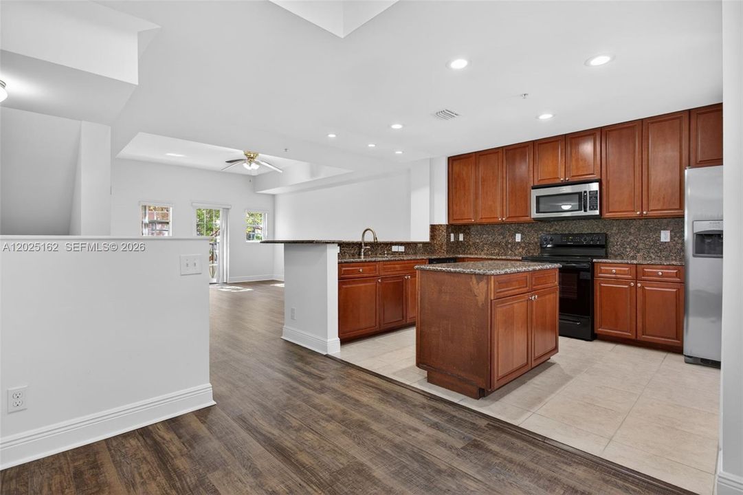 For Sale: $439,000 (3 beds, 2 baths, 1803 Square Feet)
