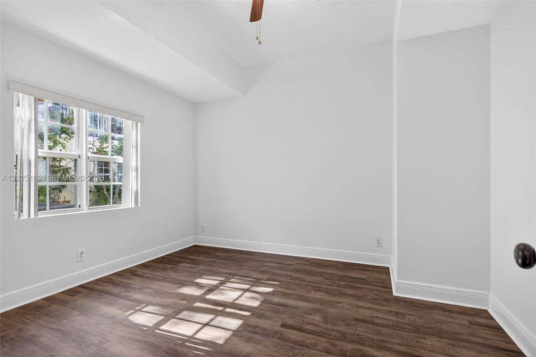 For Sale: $439,000 (3 beds, 2 baths, 1803 Square Feet)