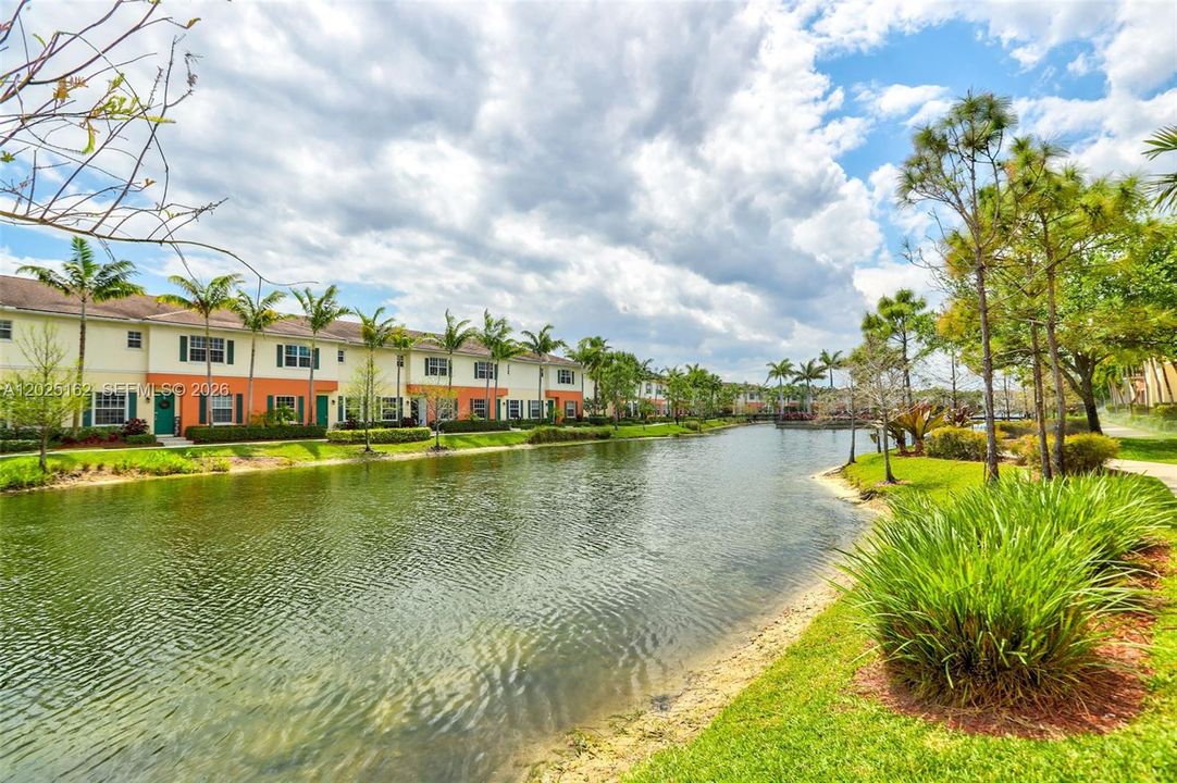 For Sale: $439,000 (3 beds, 2 baths, 1803 Square Feet)