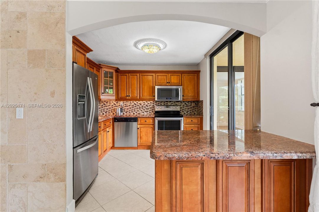 En Venta: $285,000 (2 camas, 2 baños, 1222 Pies cuadrados)