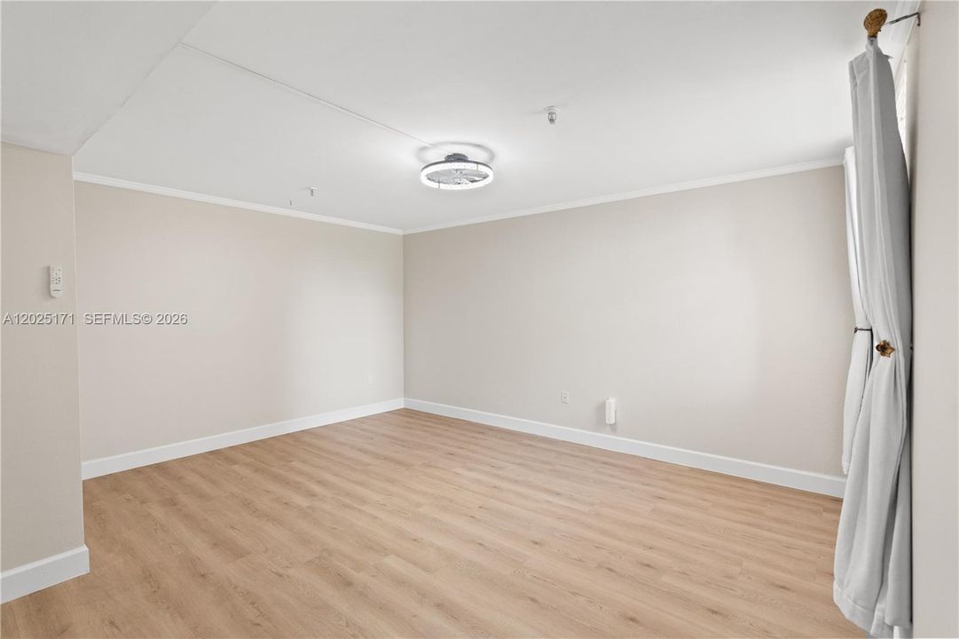 En Venta: $285,000 (2 camas, 2 baños, 1222 Pies cuadrados)