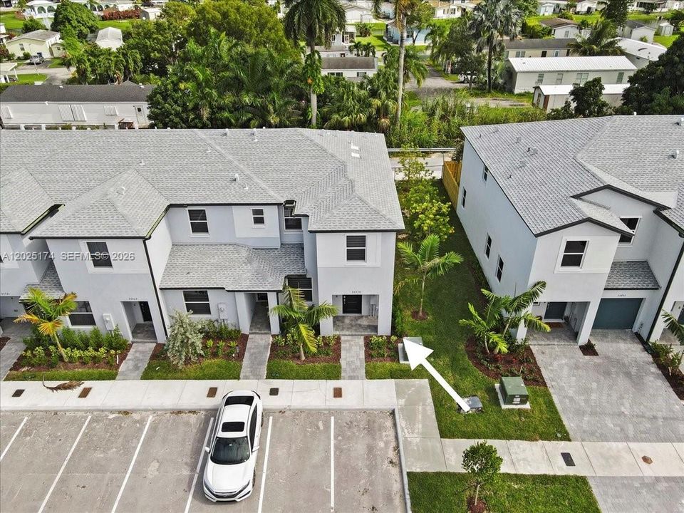 For Sale: $399,000 (3 beds, 2 baths, 1393 Square Feet)