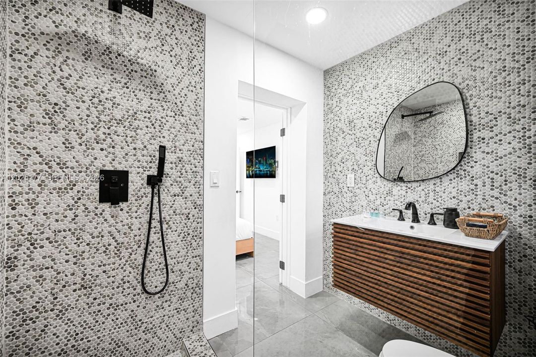 For Sale: $1,120,000 (4 beds, 3 baths, 2357 Square Feet)