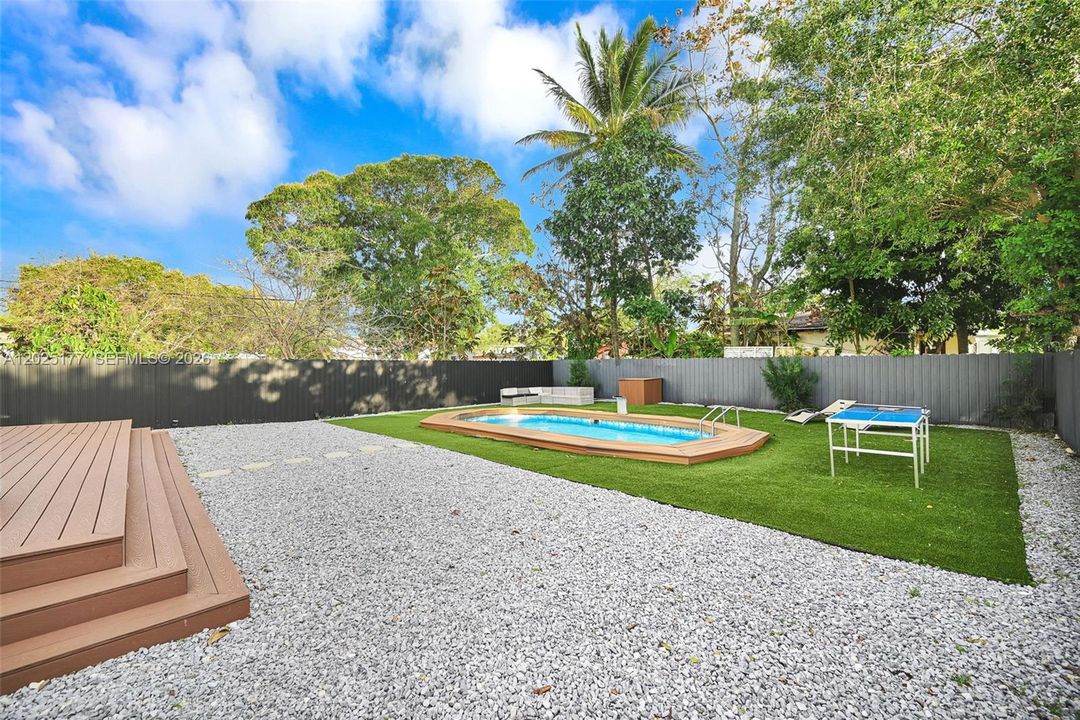 For Sale: $1,120,000 (4 beds, 3 baths, 2357 Square Feet)