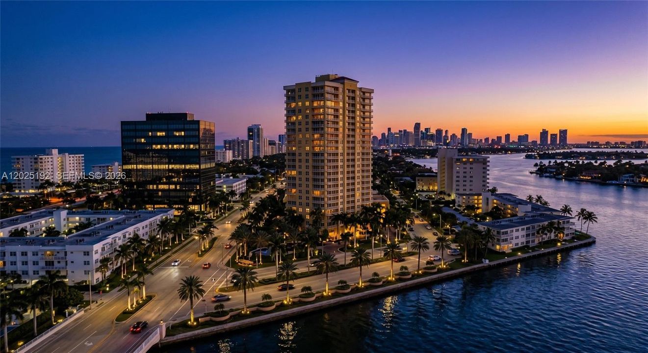For Sale: $434,800 (2 beds, 2 baths, 984 Square Feet)