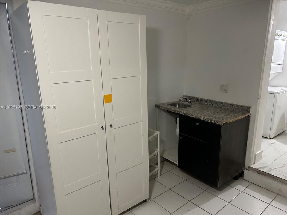 Activo con contrato: $1,200 (1 camas, 1 baños, 512 Pies cuadrados)
