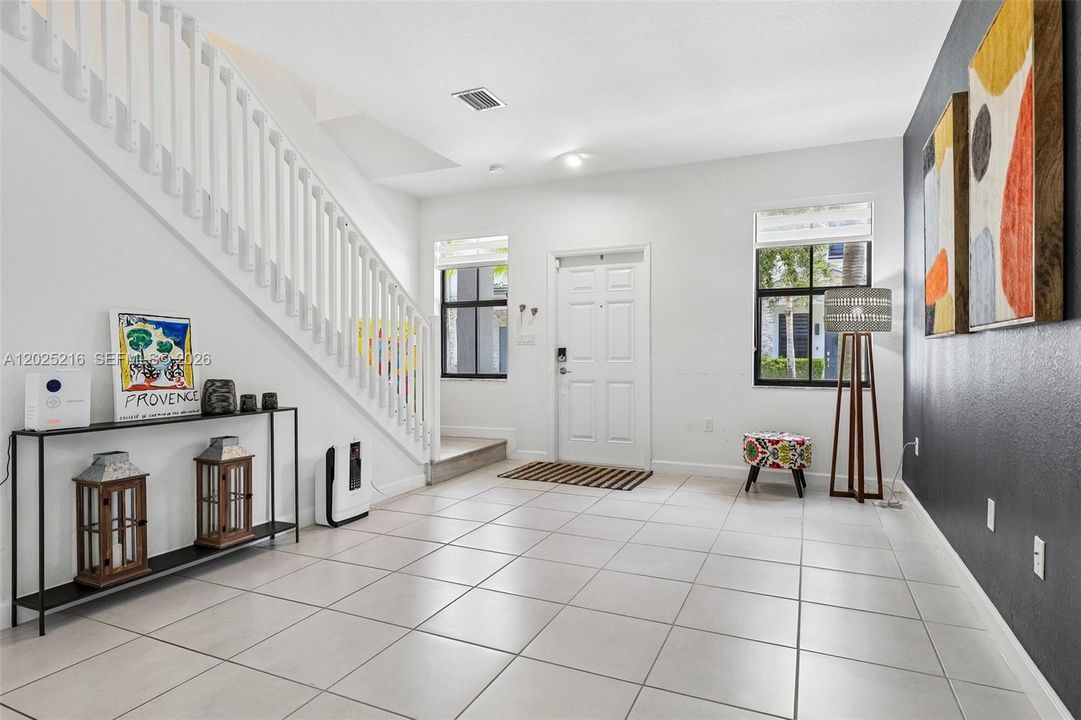 For Sale: $590,000 (4 beds, 2 baths, 1921 Square Feet)