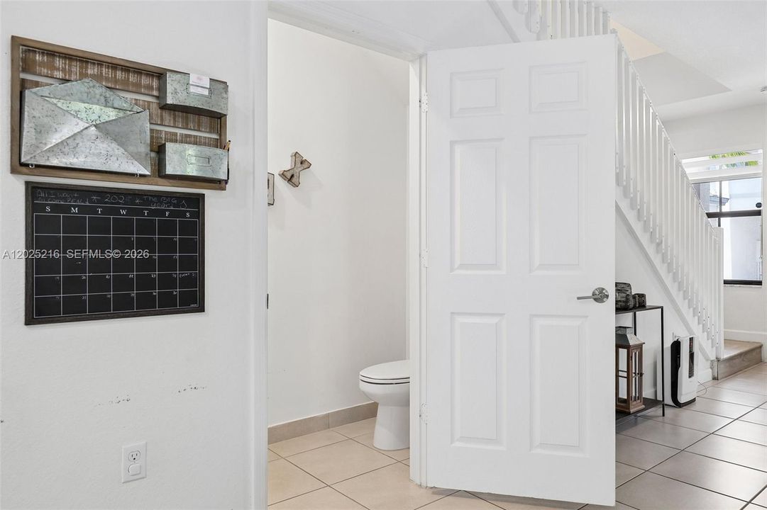 For Sale: $590,000 (4 beds, 2 baths, 1921 Square Feet)