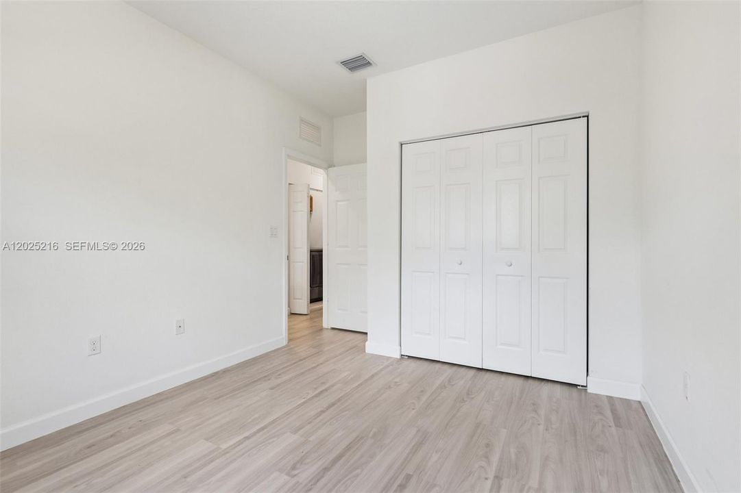 For Sale: $590,000 (4 beds, 2 baths, 1921 Square Feet)