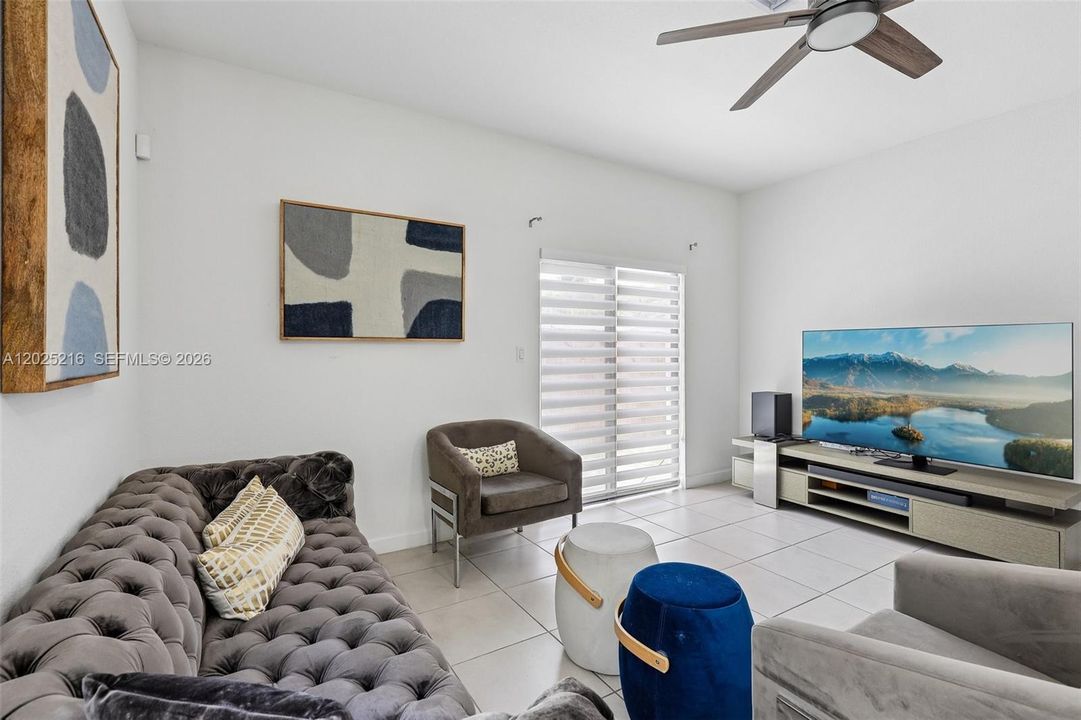 For Sale: $590,000 (4 beds, 2 baths, 1921 Square Feet)