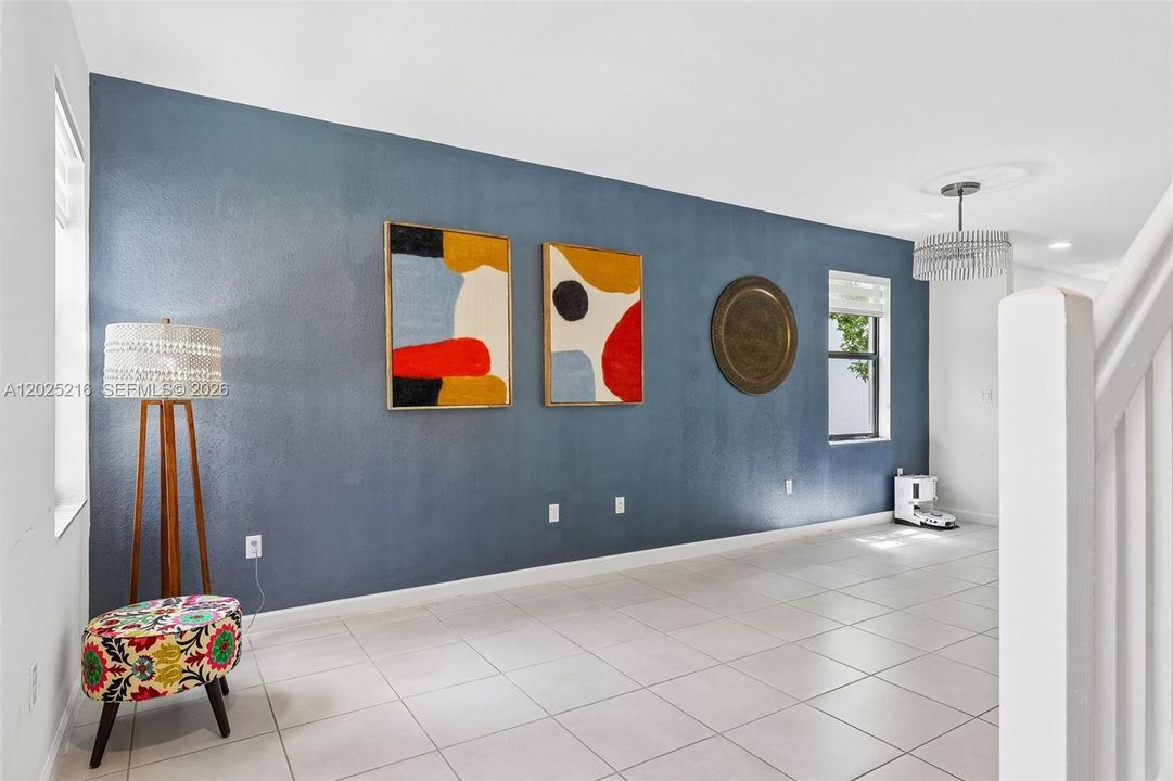 For Sale: $590,000 (4 beds, 2 baths, 1921 Square Feet)