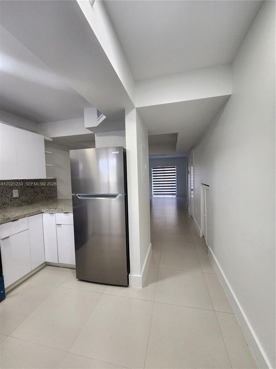В аренду: $2,200 (2 спален, 1 ванн, 971 Квадратных фут)