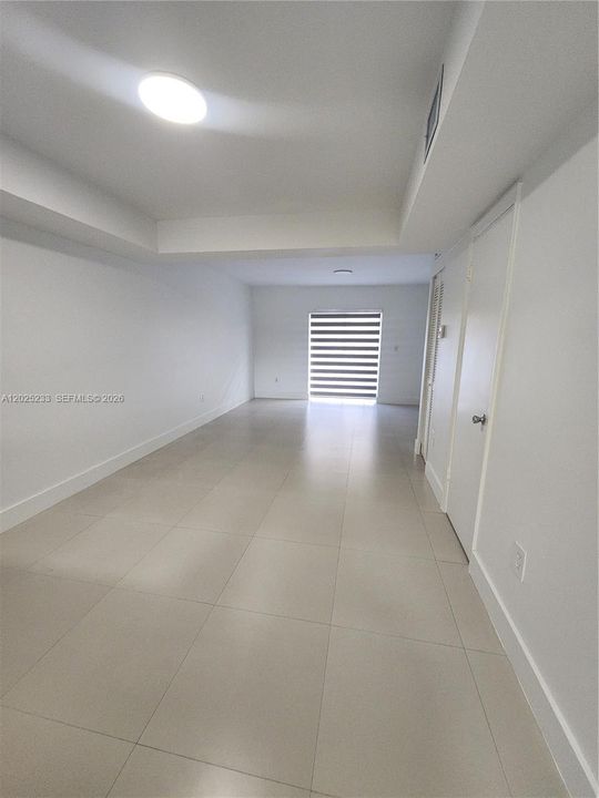В аренду: $2,200 (2 спален, 1 ванн, 971 Квадратных фут)