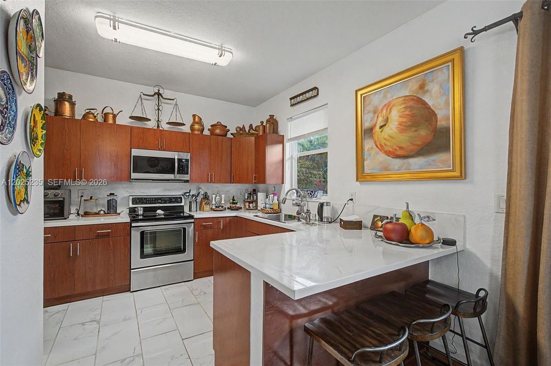 For Sale: $535,000 (4 beds, 2 baths, 1780 Square Feet)
