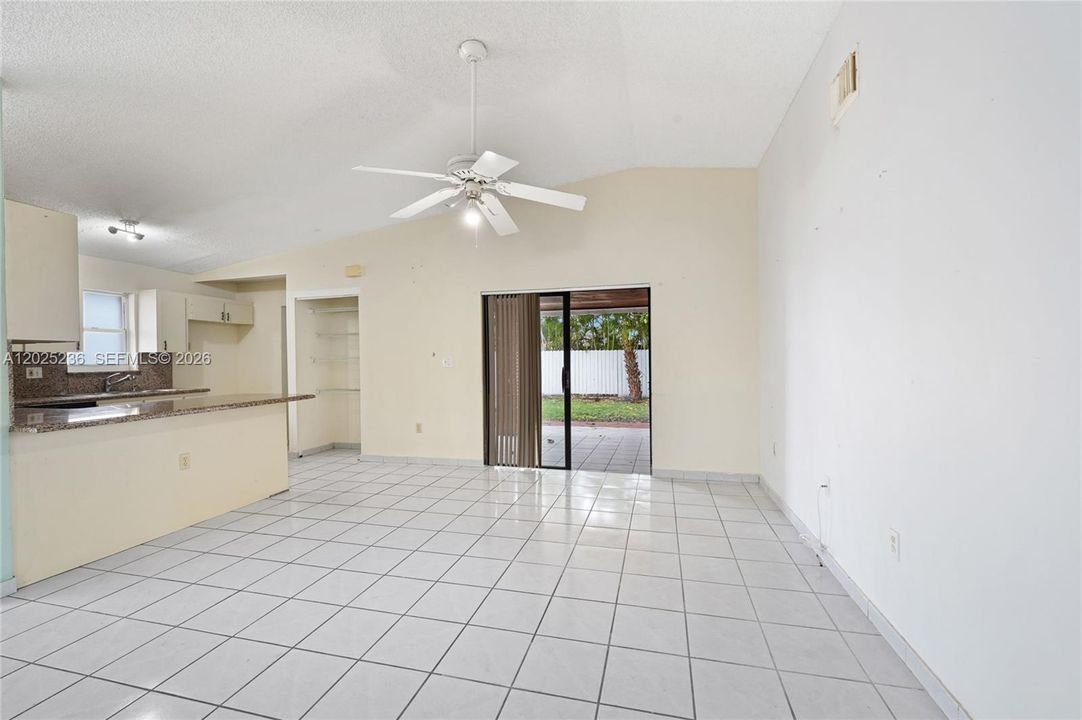 For Sale: $489,900 (3 beds, 2 baths, 1572 Square Feet)
