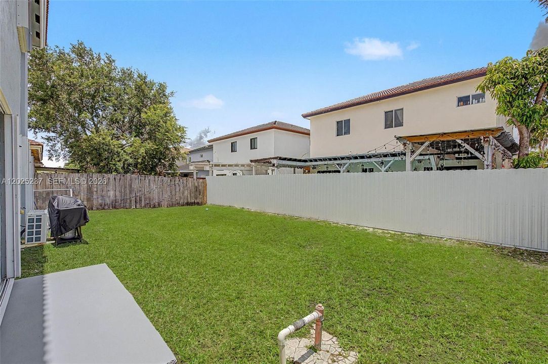 For Sale: $925,000 (4 beds, 3 baths, 2360 Square Feet)