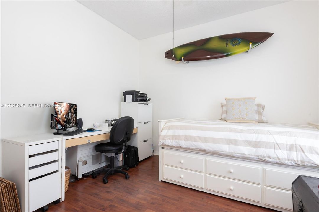 For Sale: $789,000 (3 beds, 2 baths, 1495 Square Feet)