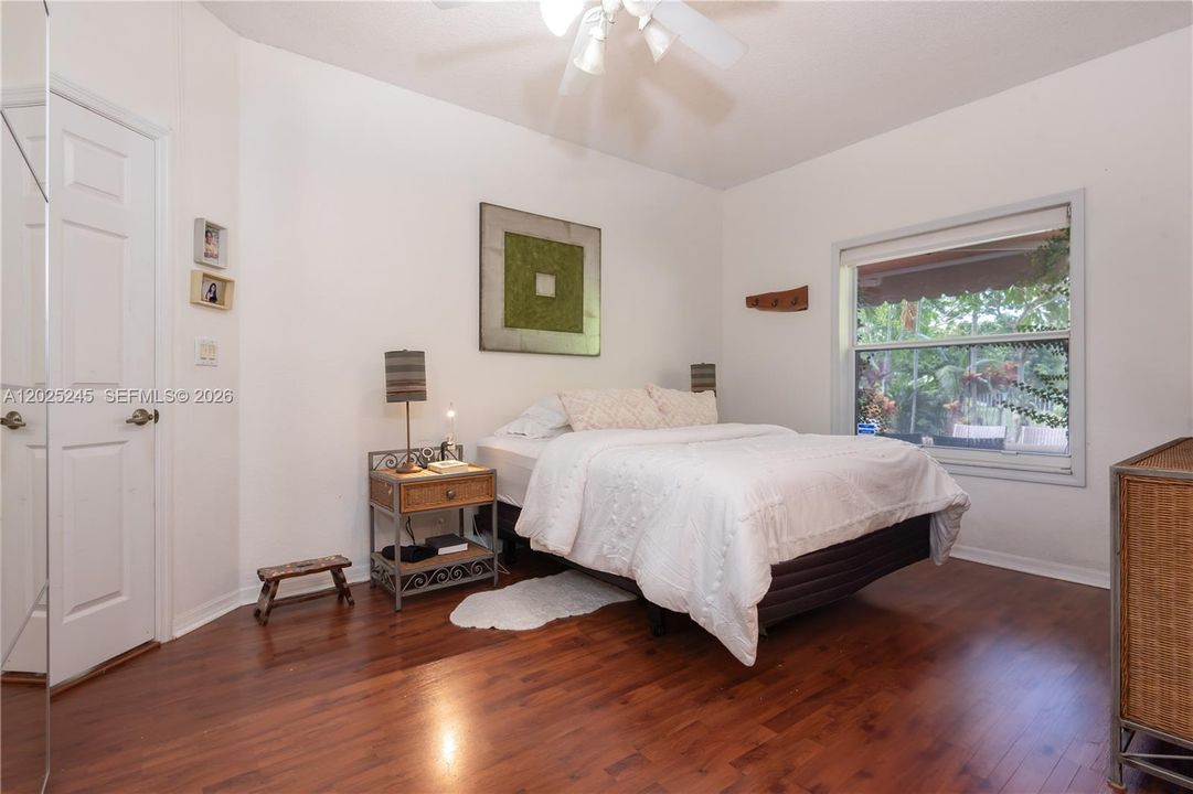 For Sale: $789,000 (3 beds, 2 baths, 1495 Square Feet)