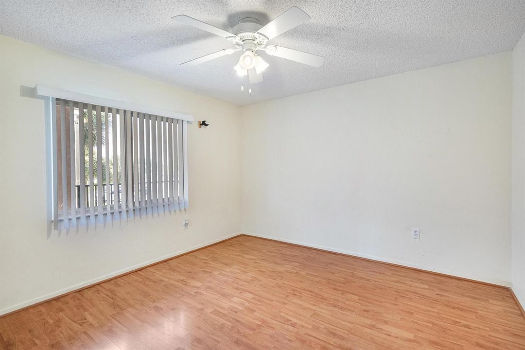 13701 SW 12 STREET #215A, PEMBROKE PINES