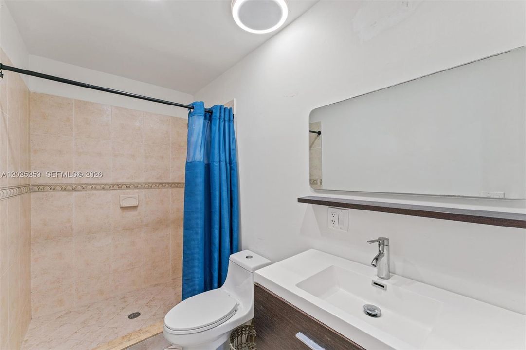 En Renta: $2,800 (2 camas, 2 baños, 1100 Pies cuadrados)