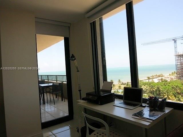 For Rent: $9,500 (2 beds, 2 baths, 1531 Square Feet)