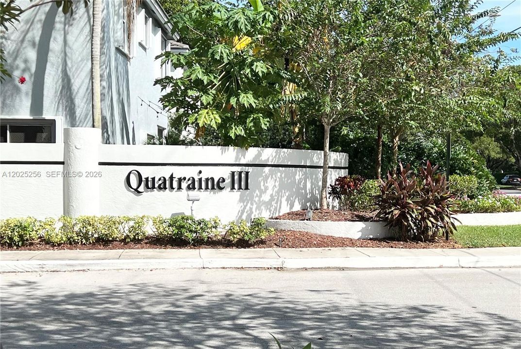 For Rent: $3,450 (3 beds, 2 baths, 1473 Square Feet)