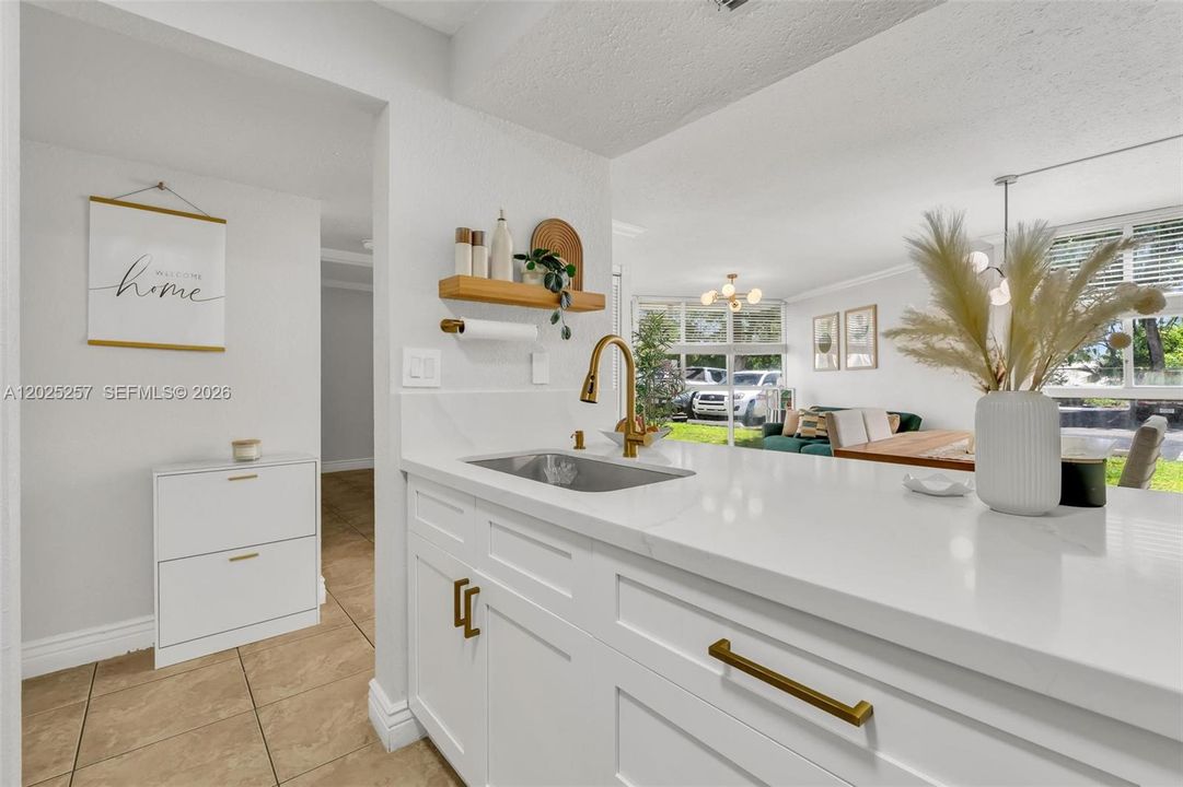 Activo con contrato: $249,999 (2 camas, 2 baños, 939 Pies cuadrados)