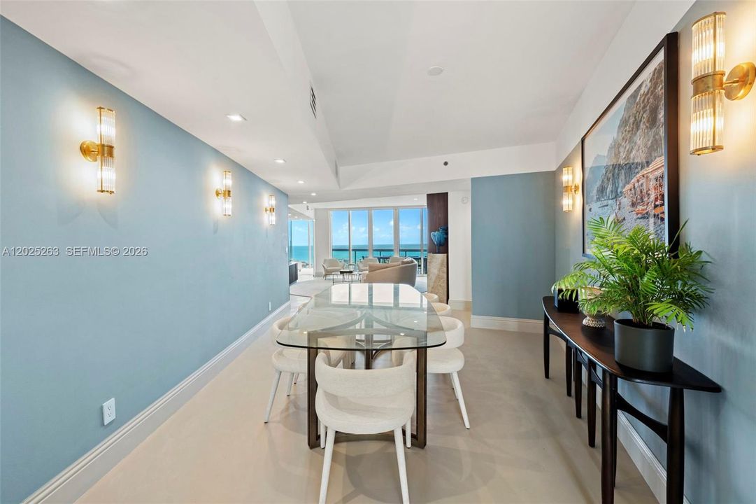 For Sale: $5,000,000 (3 beds, 2 baths, 2008 Square Feet)
