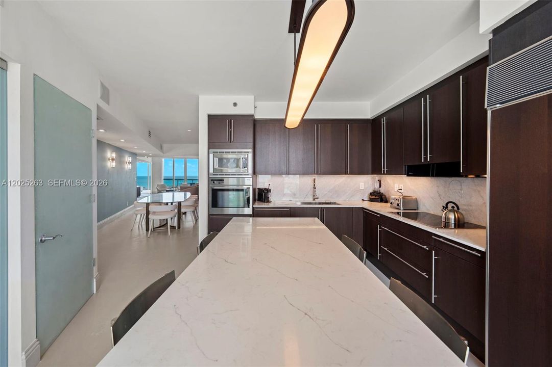 For Sale: $5,000,000 (3 beds, 2 baths, 2008 Square Feet)