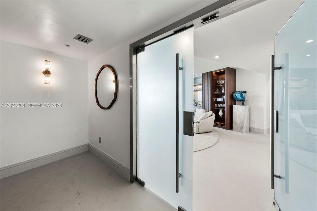 For Sale: $5,000,000 (3 beds, 2 baths, 2008 Square Feet)