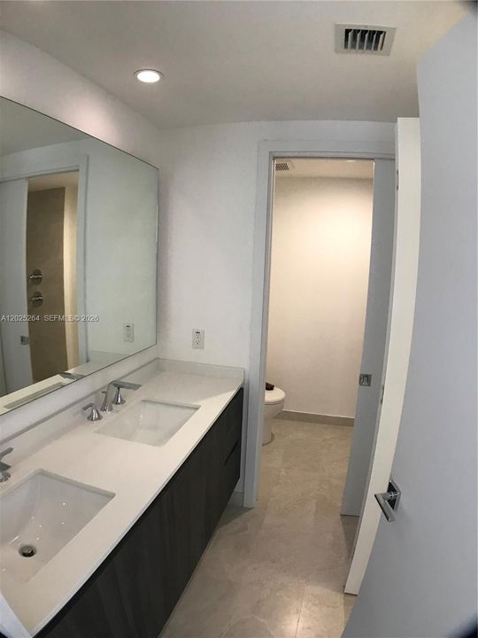 Activo con contrato: $3,550 (1 camas, 1 baños, 766 Pies cuadrados)