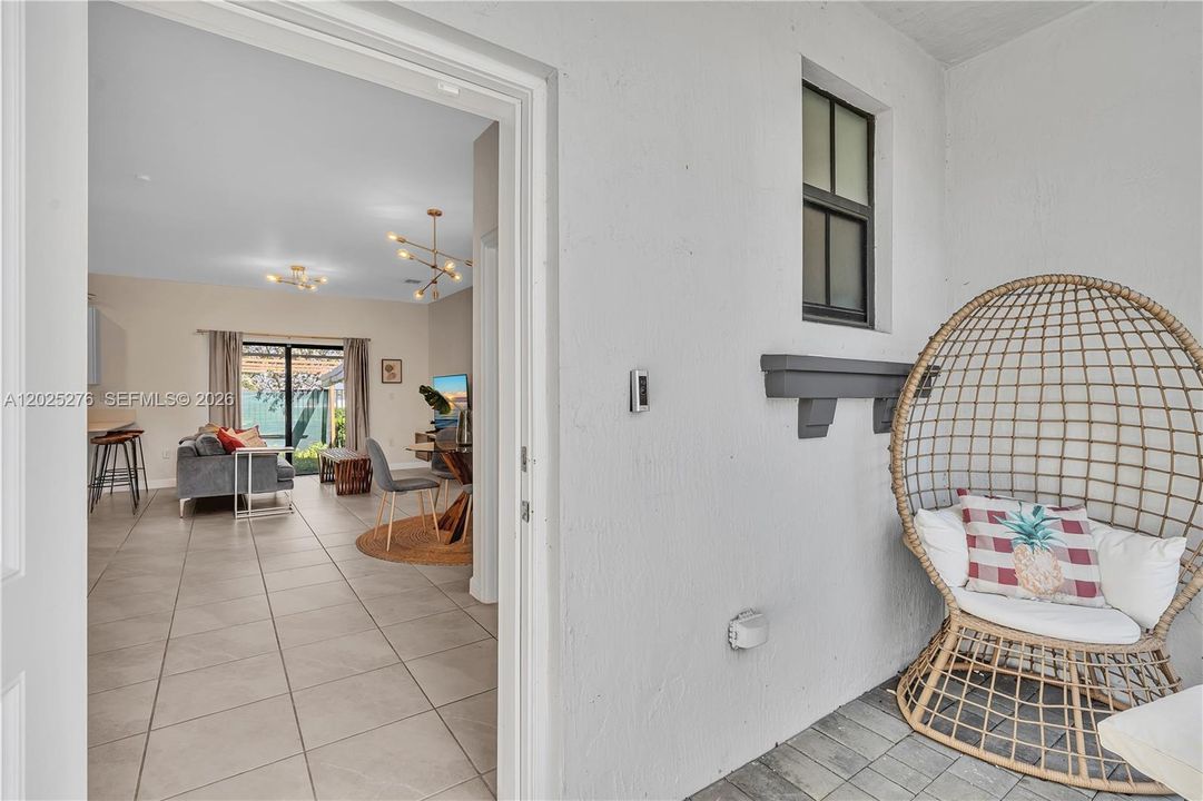 В аренду: $3,750 (3 спален, 2 ванн, 1344 Квадратных фут)