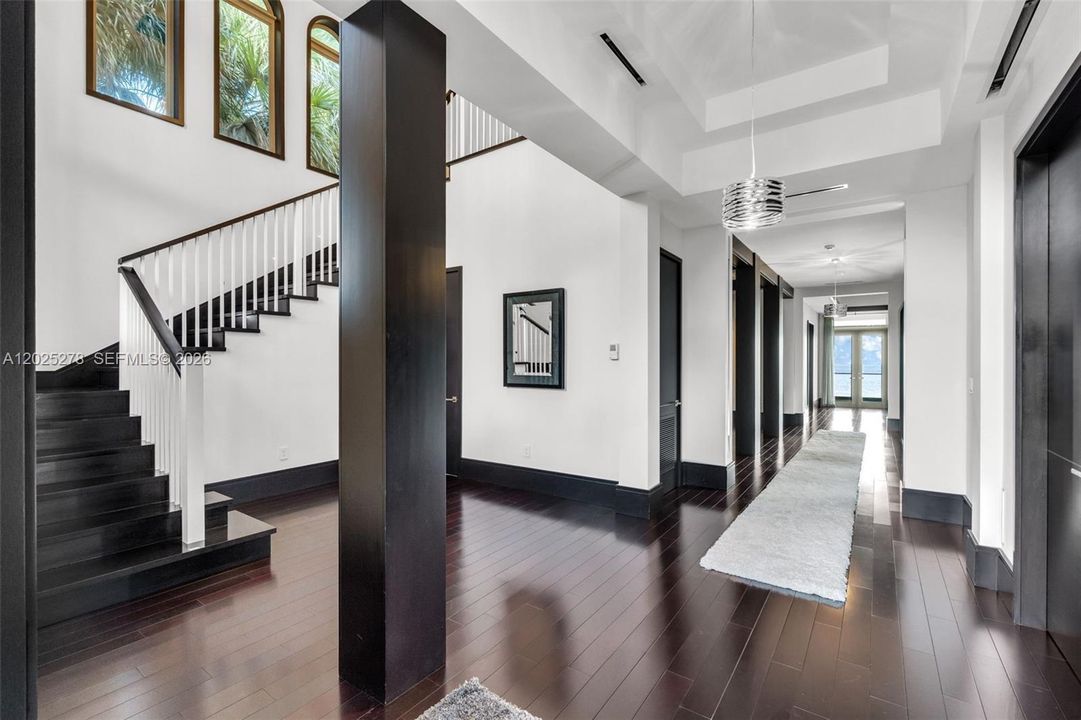 For Rent: $75,000 (6 beds, 6 baths, 6433 Square Feet)