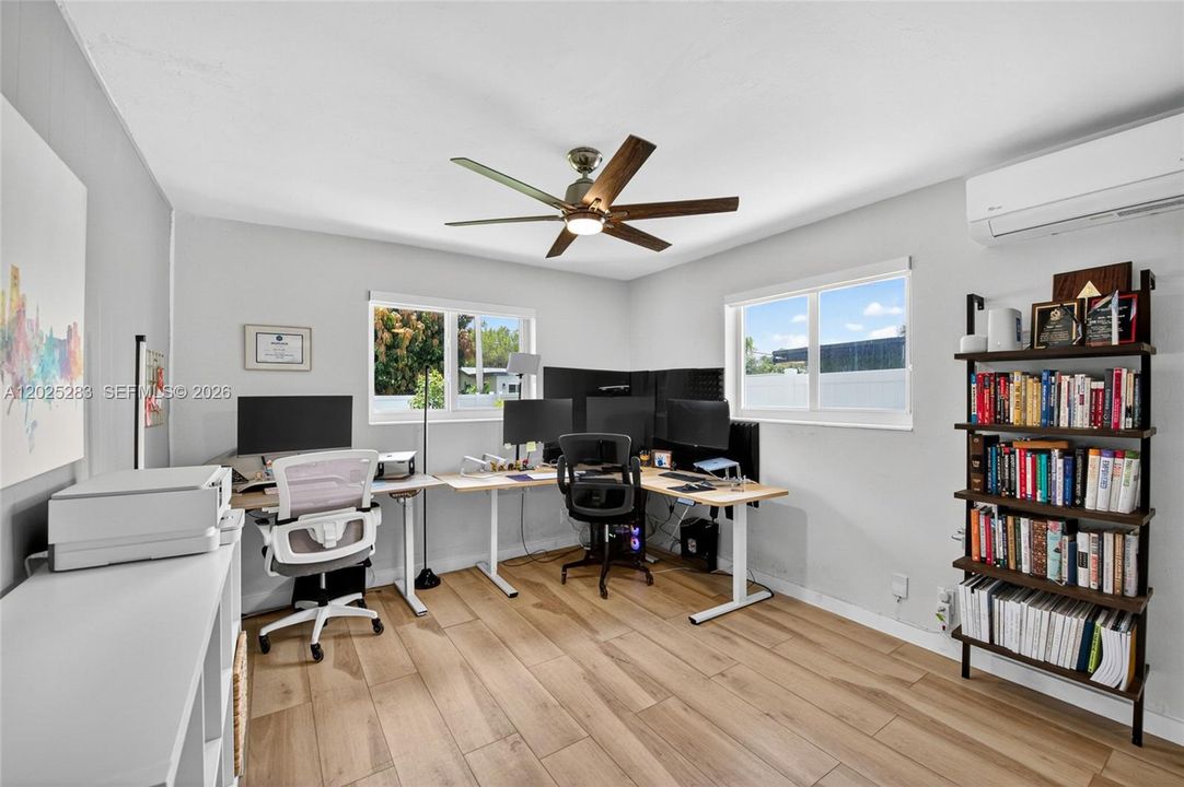 For Rent: $5,500 (3 beds, 2 baths, 1856 Square Feet)