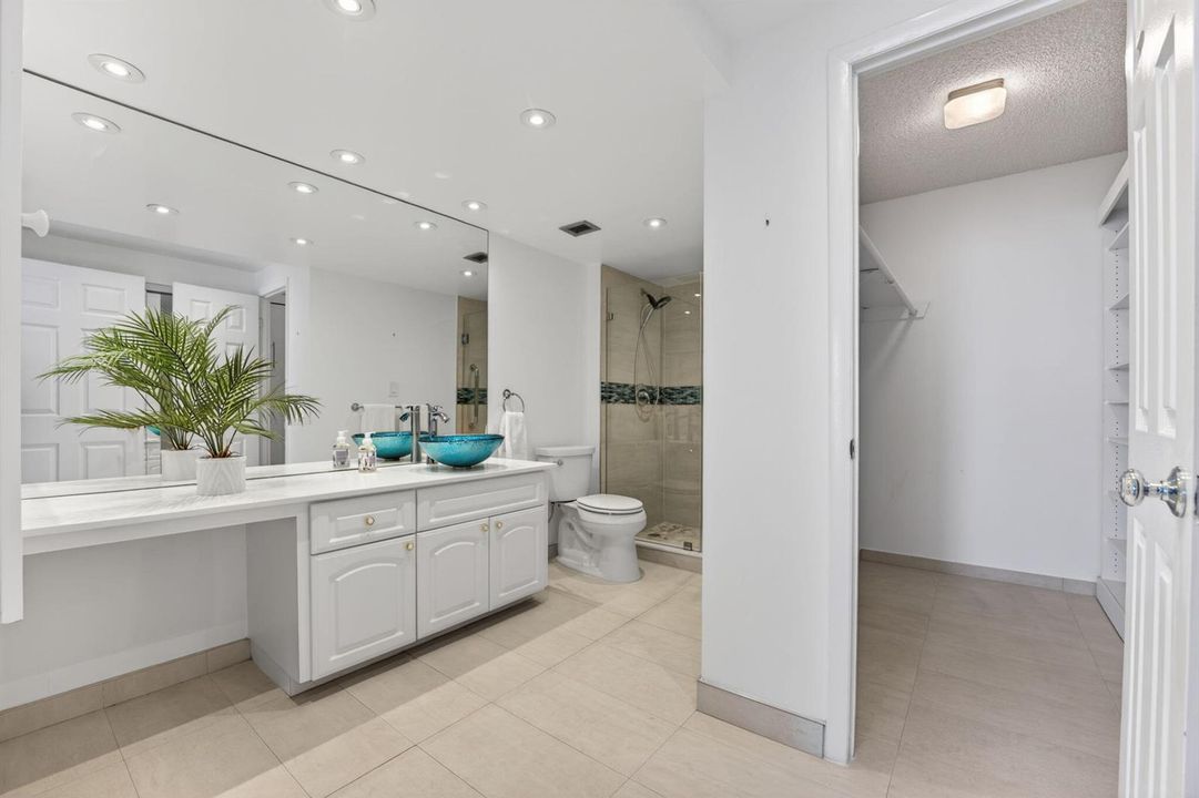Primary Bath with Walk In Closet
