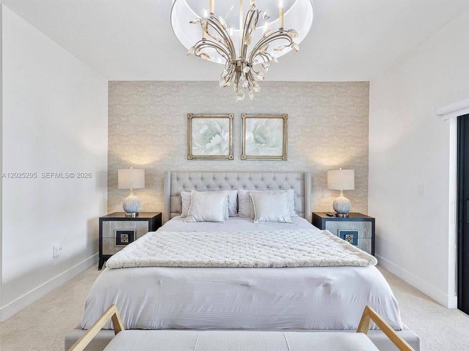 В аренду: $5,500 (4 спален, 2 ванн, 1732 Квадратных фут)