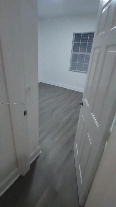 For Rent: $2,700 (4 beds, 2 baths, 2116 Square Feet)