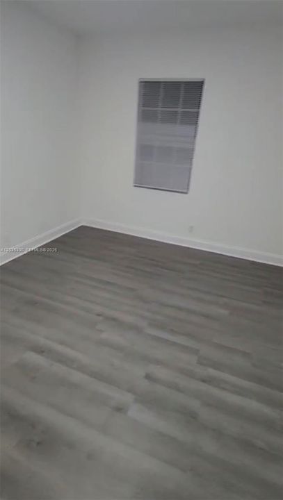 For Rent: $2,700 (4 beds, 2 baths, 2116 Square Feet)