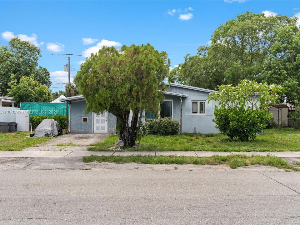 En Venta: $400,000 (3 camas, 1 baños, 920 Pies cuadrados)