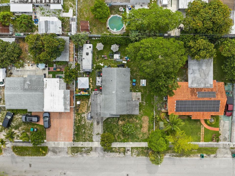 En Venta: $400,000 (3 camas, 1 baños, 920 Pies cuadrados)