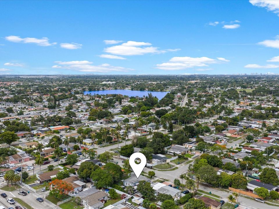 En Venta: $400,000 (3 camas, 1 baños, 920 Pies cuadrados)